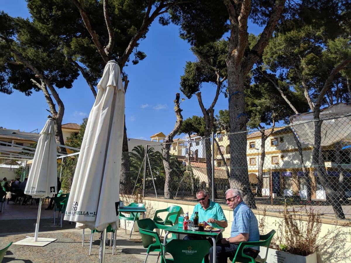 Beautiful 1 Bedroom Apartment In Roda, Los Alcazares. Larger Than Average. Exterior photo